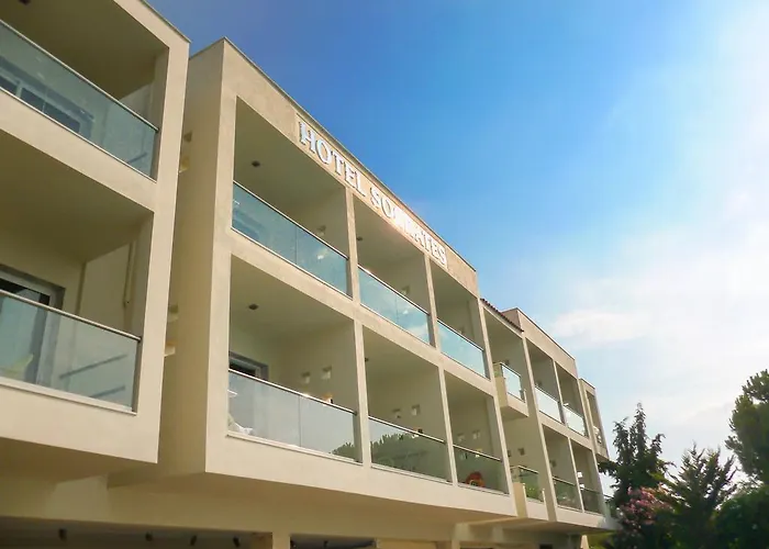 Socrates Plaza Hotel Prínos