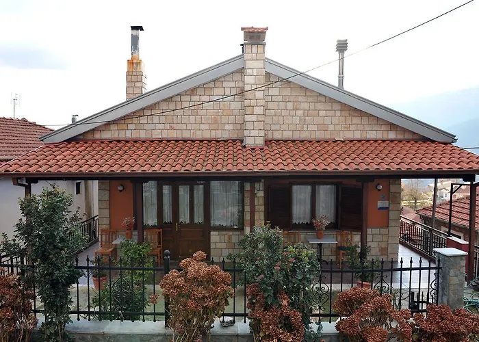 Ενοικιαζόμενα Δωμάτια Μπρίζης
