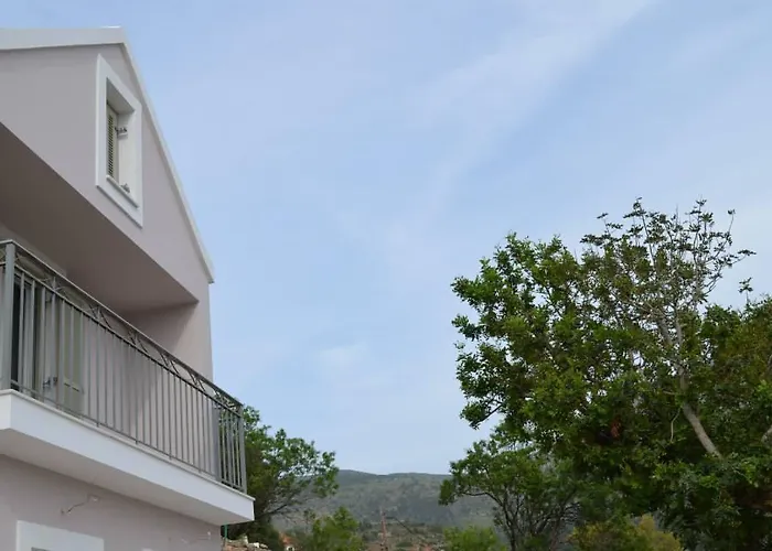 Romanza Studios