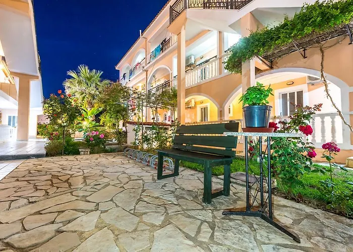Athina Apartments Kalamaki 