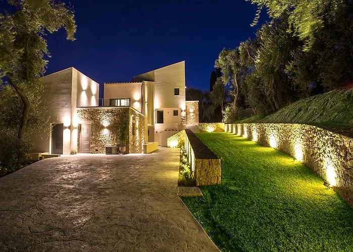 Golden Bay Suites & Maisonettes