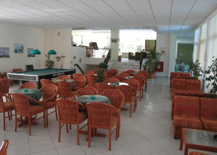 Miramare Bay Hotel