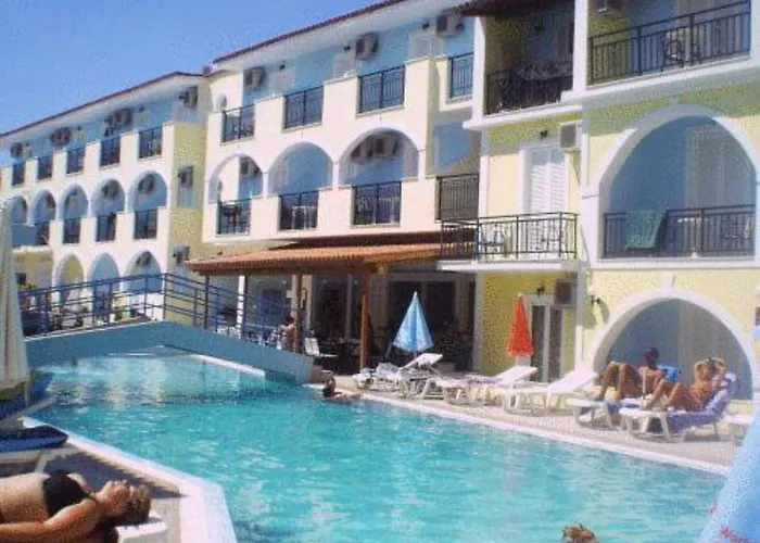 Vossos Hotel Apartments Laganas