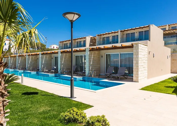 Sun And Sea Plus Resort