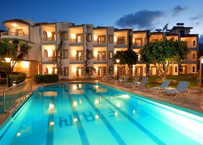 Fan Apartments