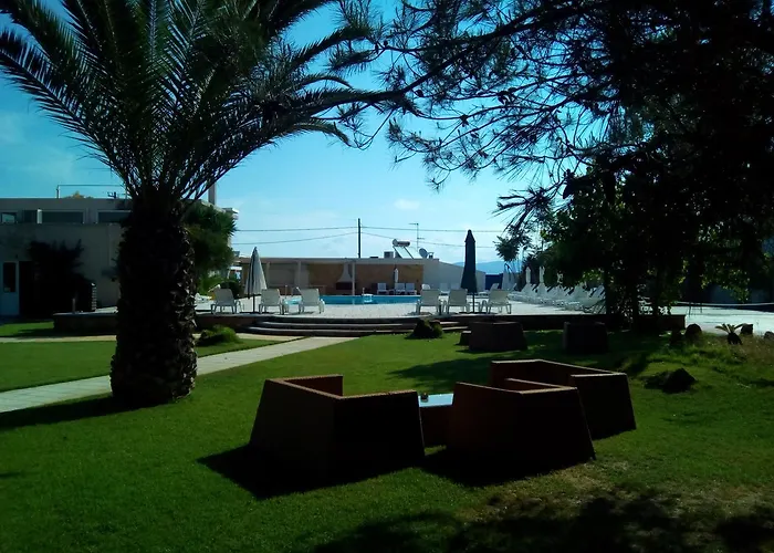 Marzi Beach And Bungalows