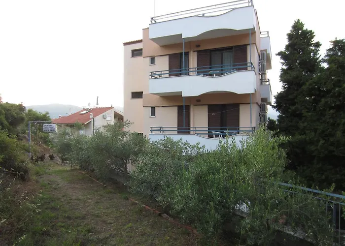 Vivi Apartments