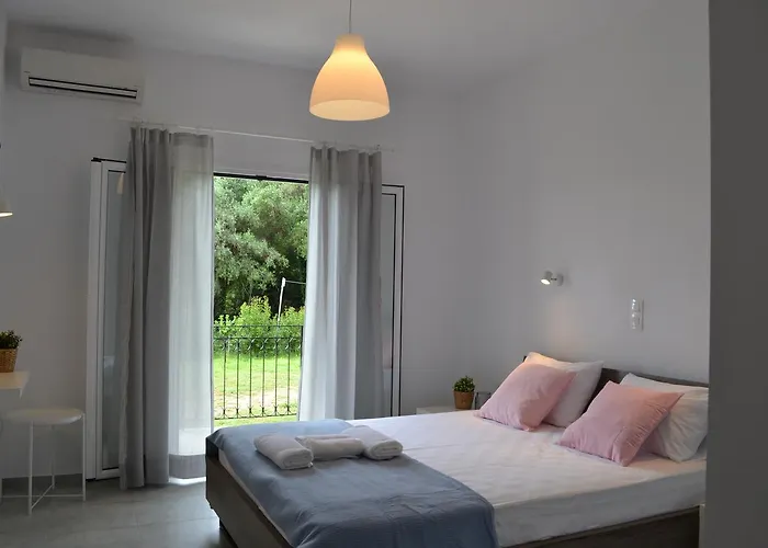 Iliana Studios Benitses 