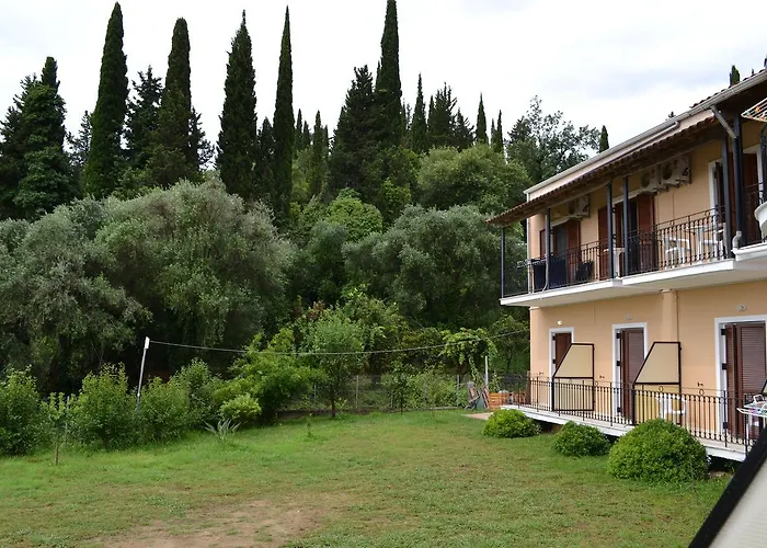 Iliana Studios
