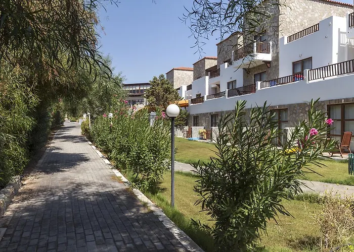 Costa Lindia Beach Lardos
