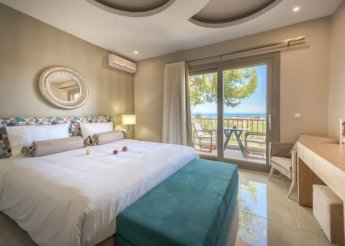 Koukounaria Hotel & Suites Alykes 