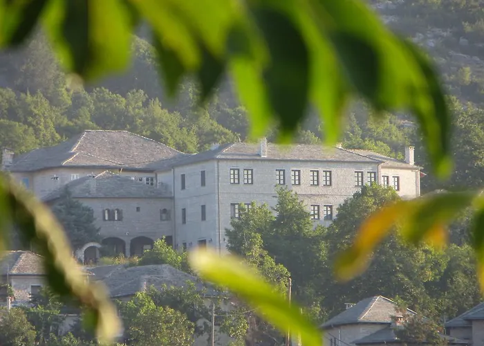 Ξενοδοχείο Μονοδένδρι