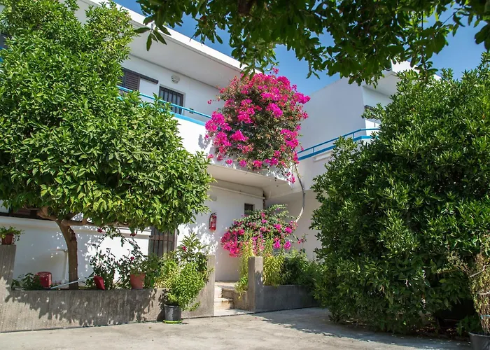 Yiannis Yard Studios & Apartments Kos-stad
