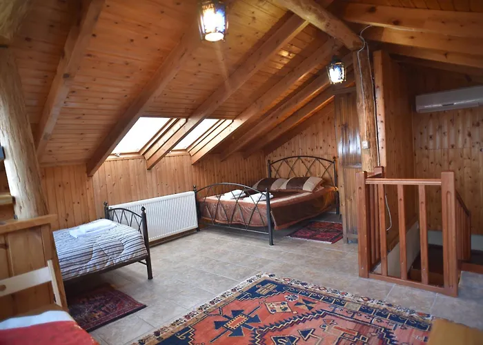 Santa Marina Guesthouse