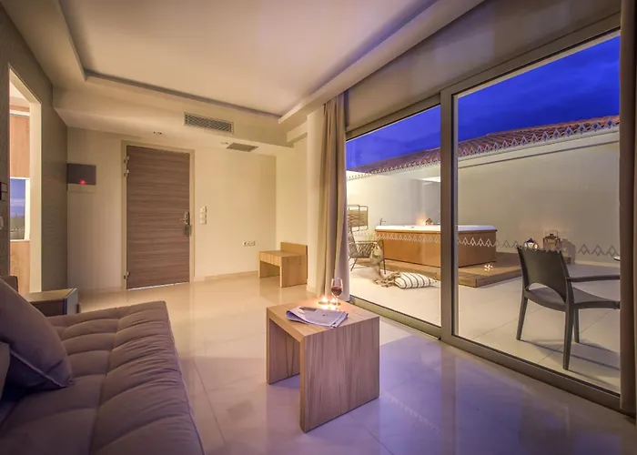 Azure Resort&SPA Planos