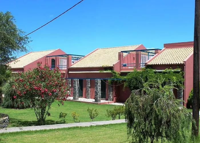 Royal Garden Apartments