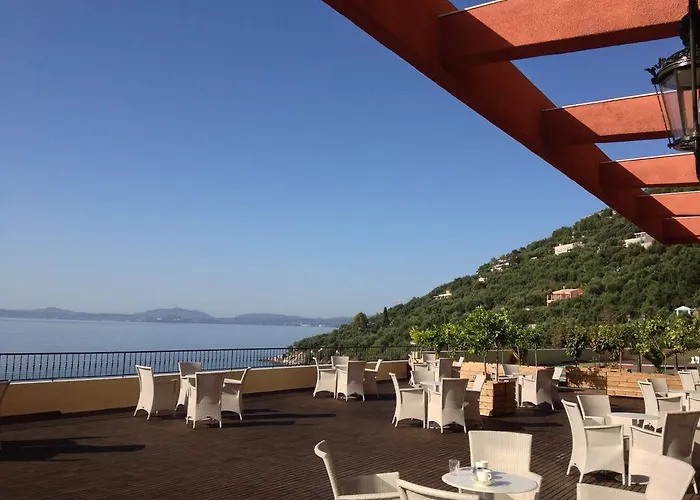 Hotel Nissaki Beach Gimari
