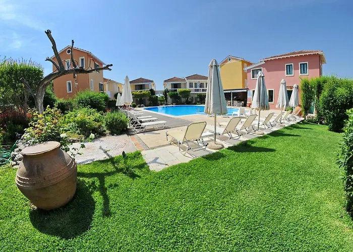 Alkyon Apartments & Villas