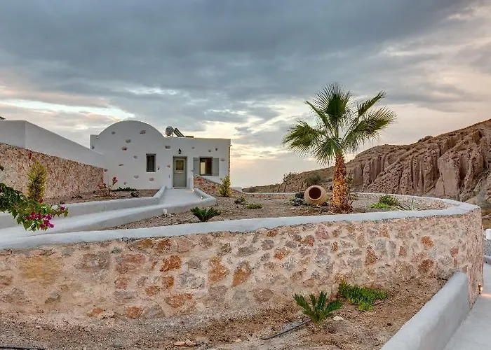 Desiterra Resort Suites & Villas Καρτεράδος