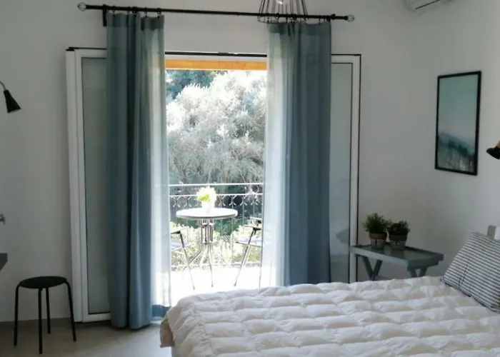 Iliana Studios