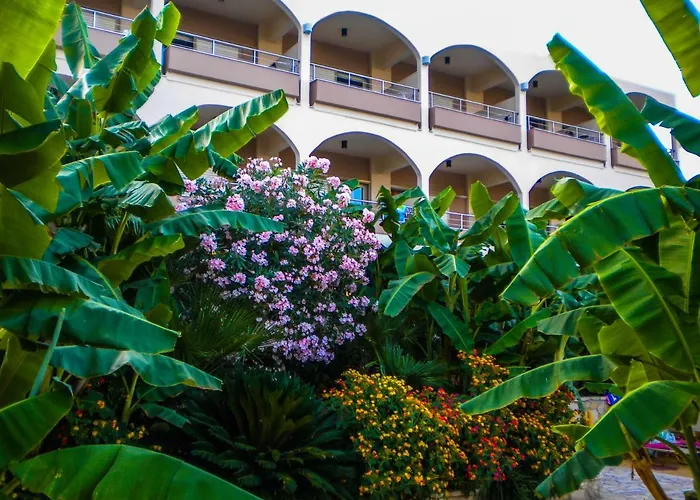Paradise Lost Hotel-Apartments