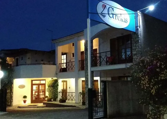 Grekis Beach Hotel And Apartments Πεταλίδι