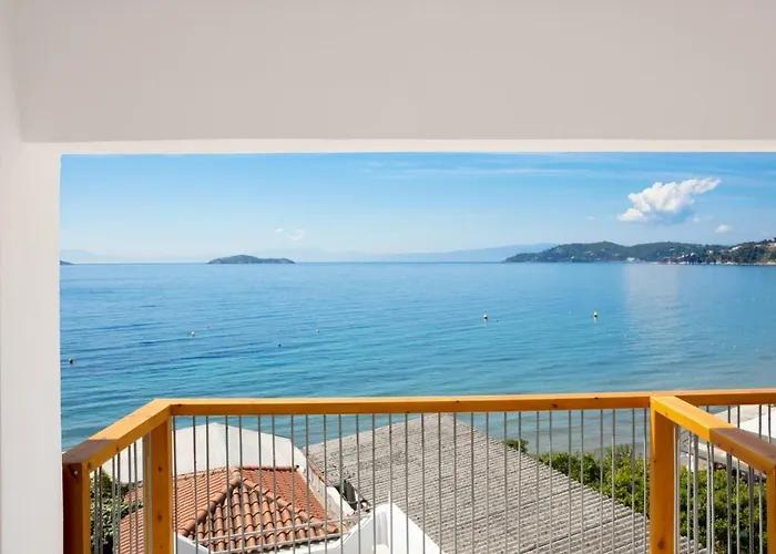 Megali Ammos House Aparthotel