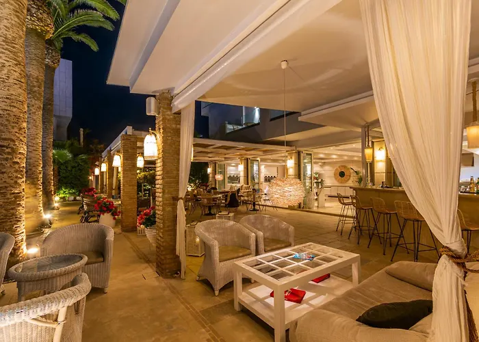 Drossia Palms Hotel And Nisos Beach Suites Malia 