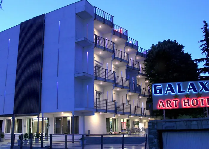 Galaxy Art Hotel Ωραιόκαστρο