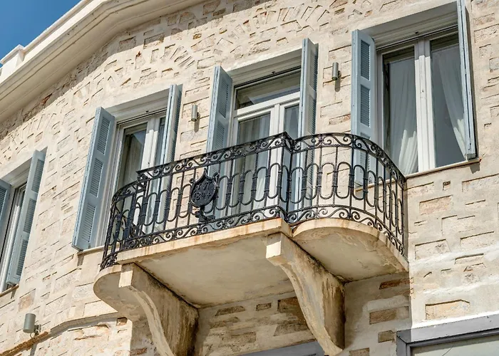 1844 Suites Syros