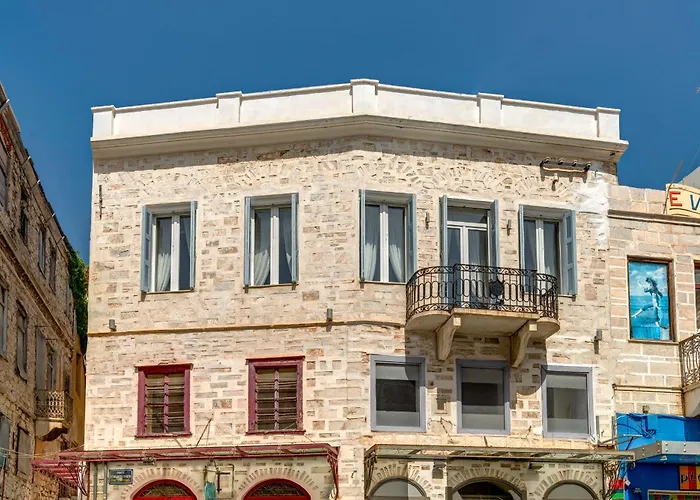 1844 Suites Syros