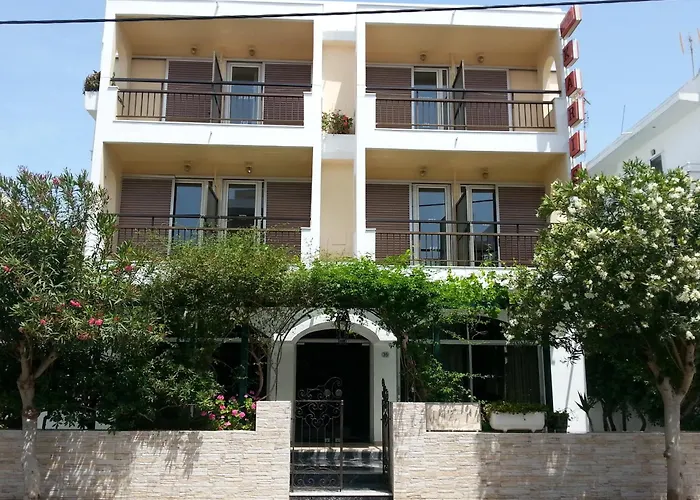 Karis Hotel
