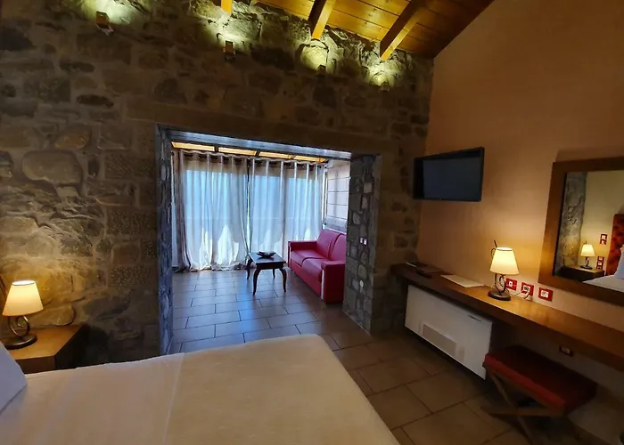The View Village - Villas Suites & Spa Karpenisi