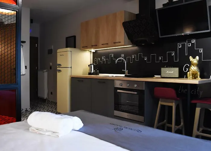 Q Luxury Rooms Θεσσαλονίκη