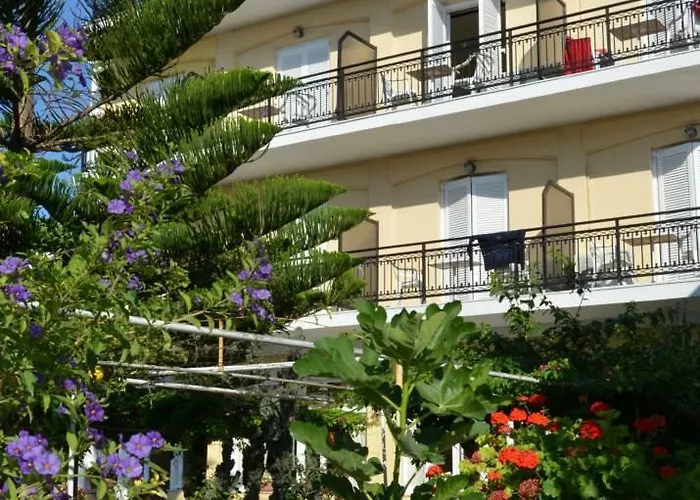 Niki Hotel