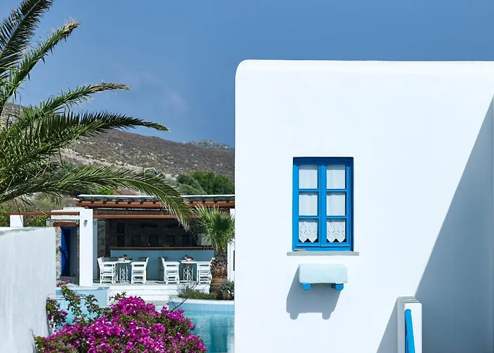 Folegandros Apartments