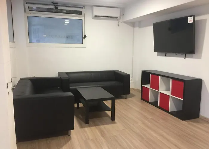 Loutraki Hostel