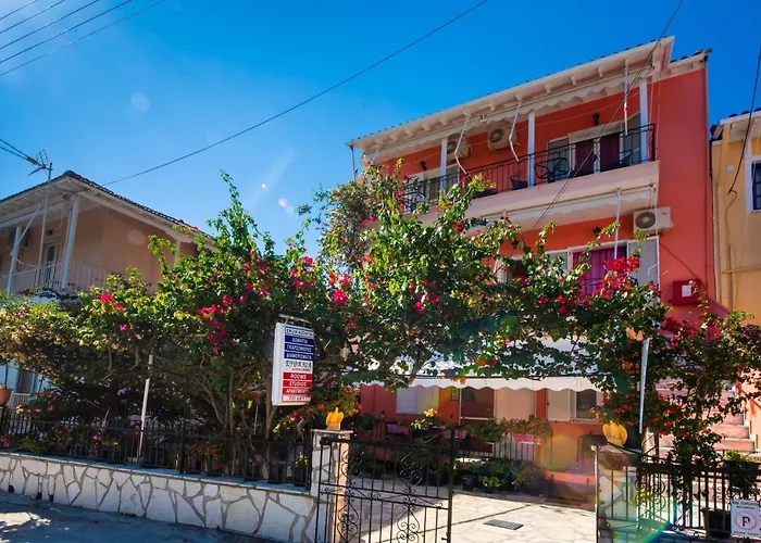 Efthalia Apartments & Studios