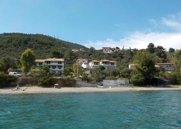 Aparthotel Azalea Megali Ammos 
